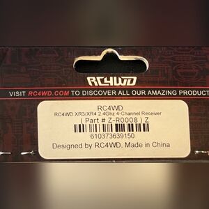 RC4WD Z-R0008 2.4GHz 4-Channel Receiver - White and Black